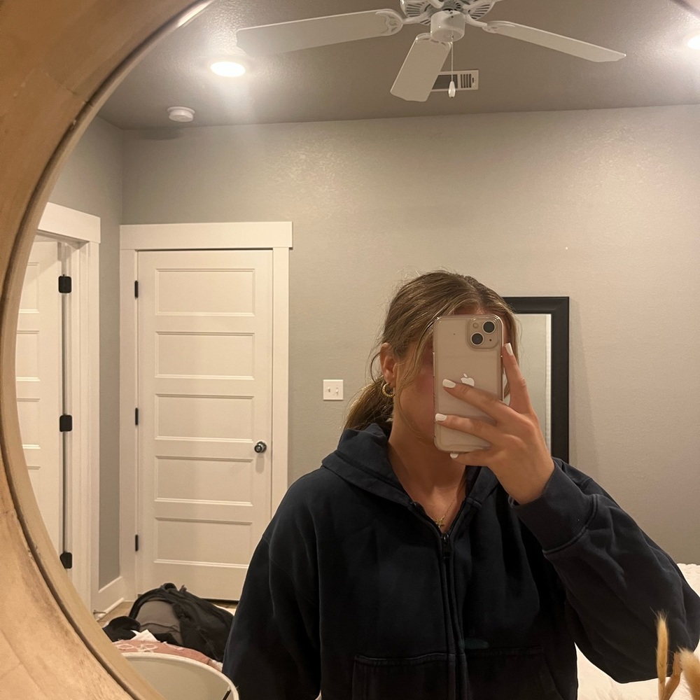 Aritzia TNA Cozy Fleece Boyfriend Boxy Zip Hoodie Navy